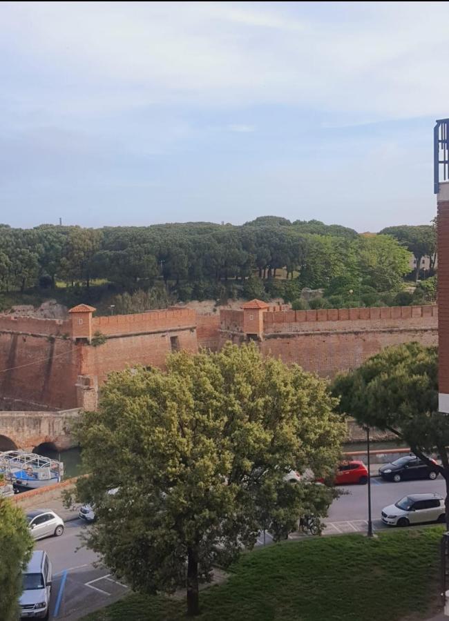 Appartamento La Fortezza Ливорно Экстерьер фото